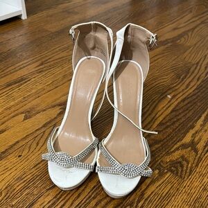 Elegant White Women's Heels with Rhinestone Detail